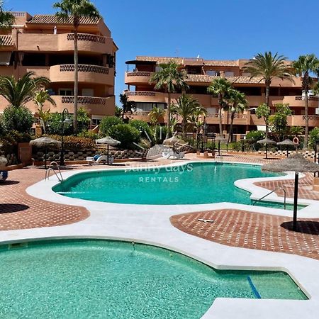 Апартаменты Almerimar, Terraza,Piscinas,Parking,Gym Эль-Эхидо Экстерьер фото
